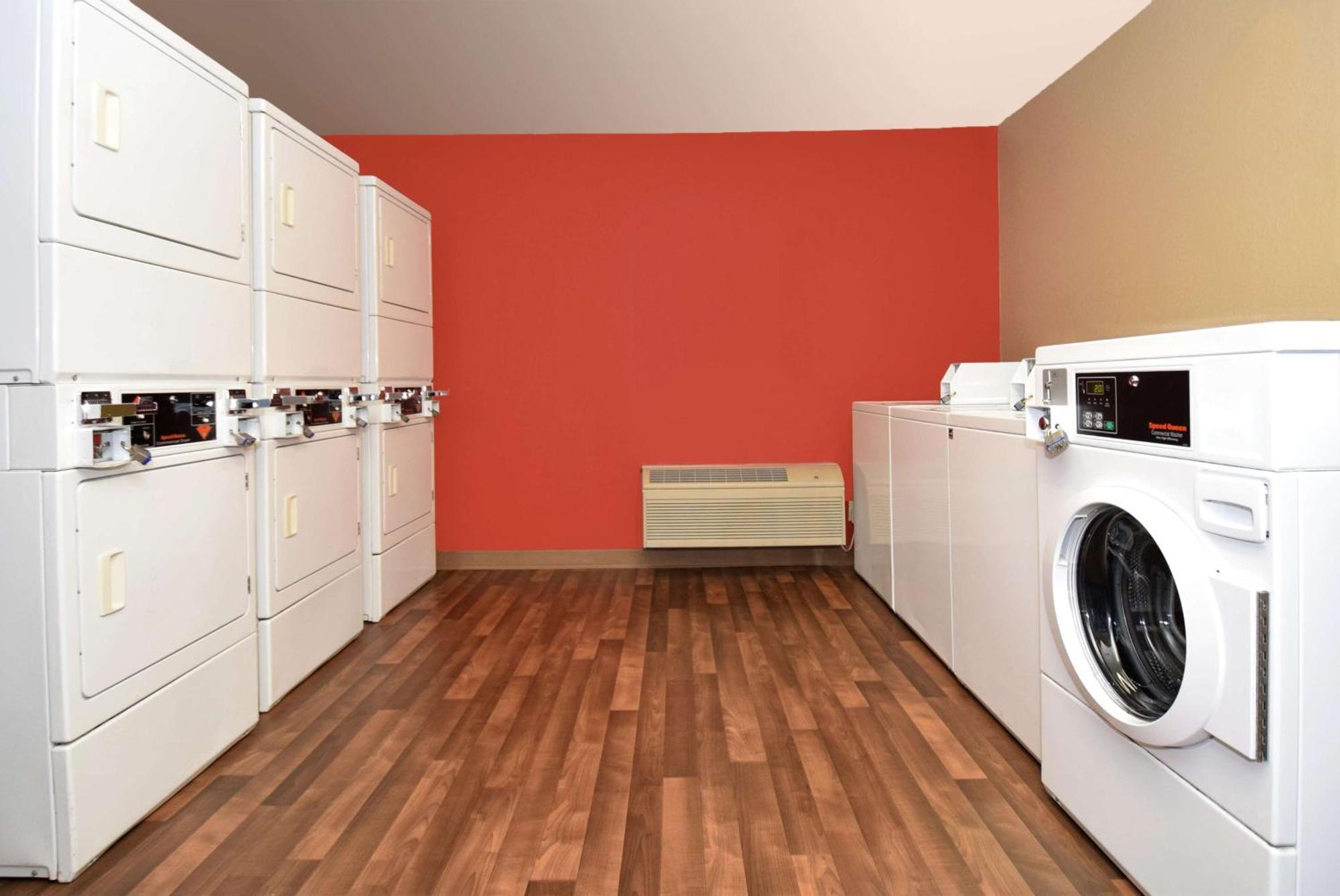 Extended Stay America Suites - Atlanta - Alpharetta - Northpoint - West Екстериор снимка