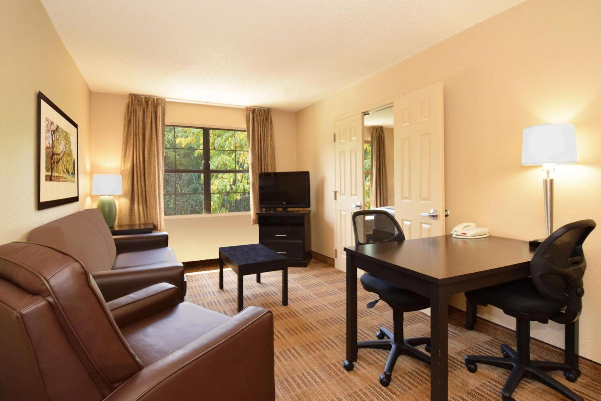 Extended Stay America Suites - Atlanta - Alpharetta - Northpoint - West Екстериор снимка